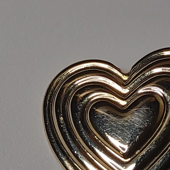 The Variety Club Metal Heart Brooch - Picture 6 of 11